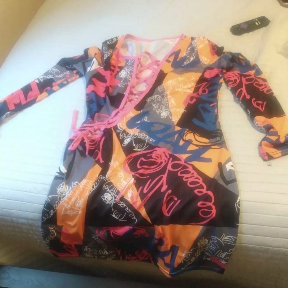 Women multi-color summer dress.